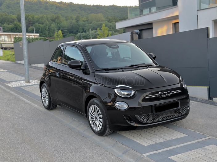 FIAT 500 500e 42kWh (Automata)