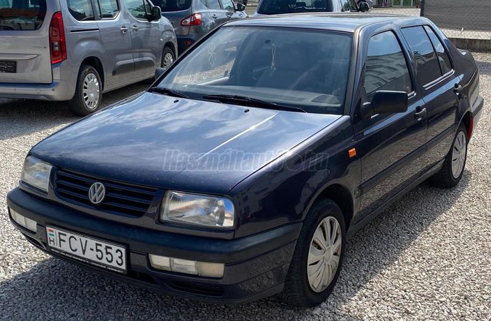 VOLKSWAGEN VENTO 1.9 TD CL