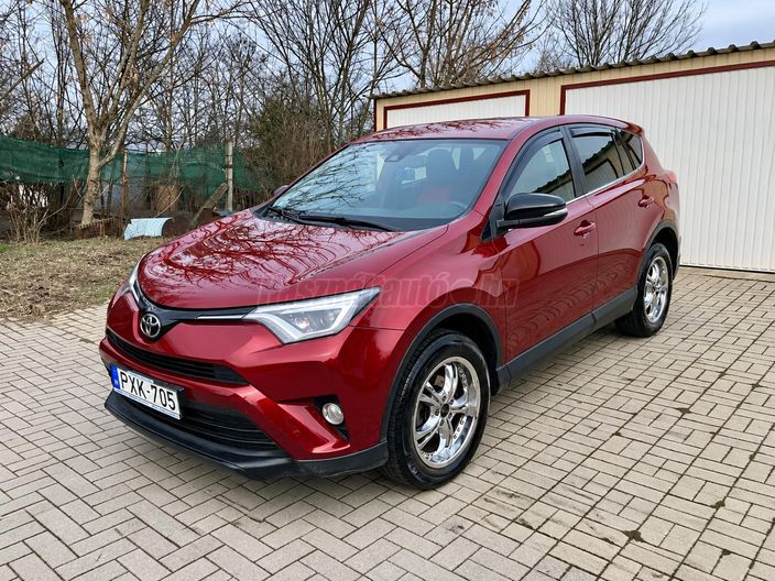 TOYOTA RAV 4 Rav4 2.0 D-4D Active 2WD
