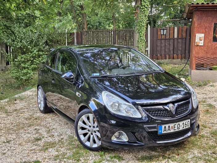 OPEL CORSA D 1.6 OPC