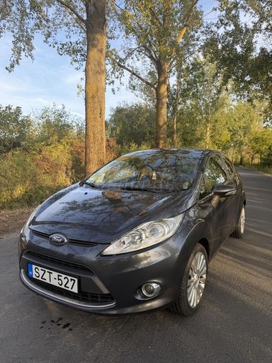 FORD FIESTA 1.25 Titanium