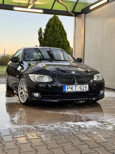 BMW 335 335i