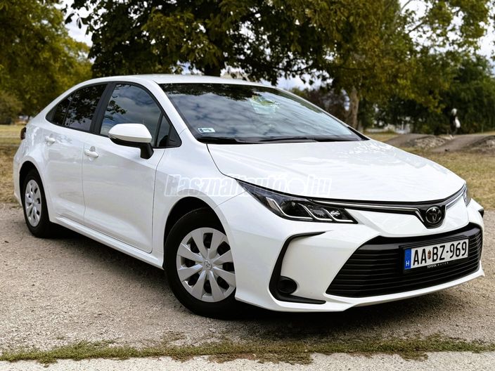 TOYOTA COROLLA Sedan 1.5 Active