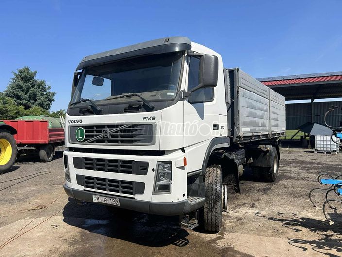 VOLVO FM9