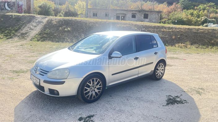 VOLKSWAGEN GOLF V 1.6 Comfortline