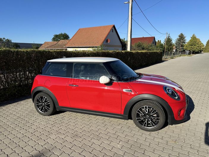 MINI COOPER 1.5