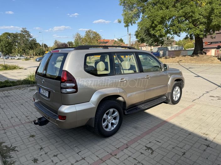 TOYOTA LAND CRUISER 3.0 D Executive
