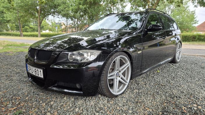 BMW 3-AS SOROZAT 320d Touring