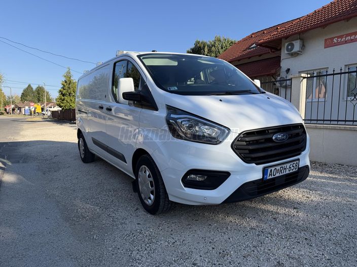 FORD TRANSIT Tourneo Custom 2.0 TDCi 320 L2H1 Trend (Automata)