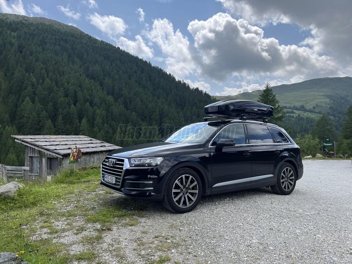 AUDI Q7 3.0 V6 TDI quattro Tiptronic ic [7 személy]