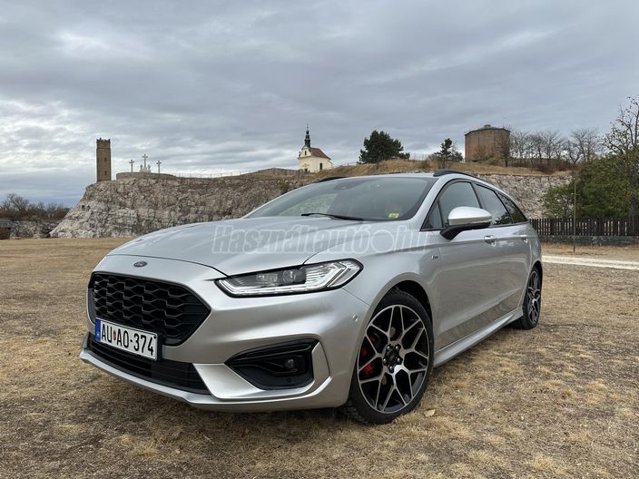 FORD MONDEO 2.0 FHEV ST-Line eCVT