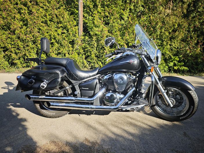 KAWASAKI VN 900 CLASSIC