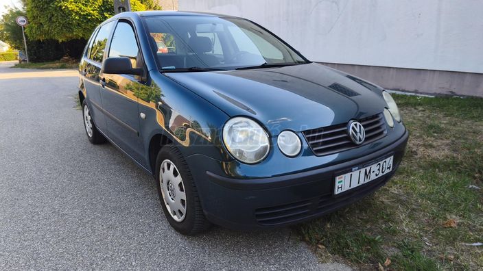 VOLKSWAGEN POLO 1.4 75 16V Trendline