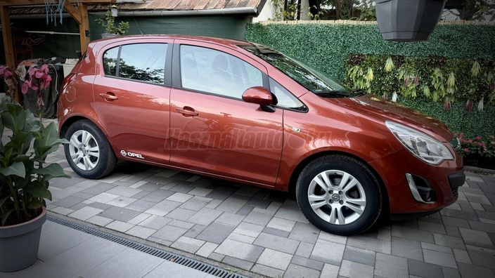 OPEL CORSA D 1.4 Enjoy
