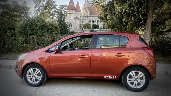 OPEL CORSA D 1.4 Enjoy
