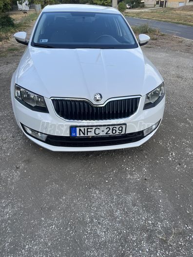 SKODA OCTAVIA 1.2 TSI Ambition