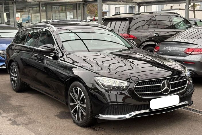 MERCEDES-BENZ E 300 e T 9G-TRONIC Plug-in hybrid