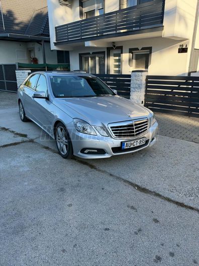 MERCEDES-BENZ E 220 CDI Avantgarde (Automata)