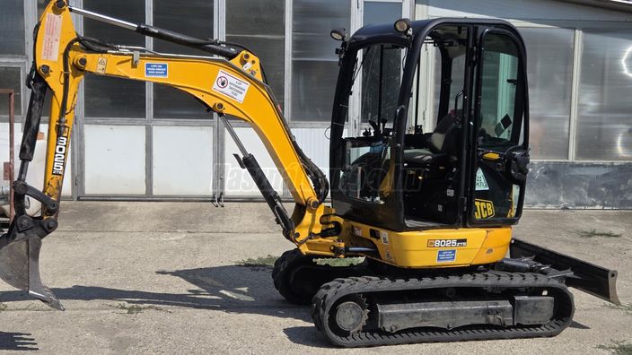 JCB 8025ZTS