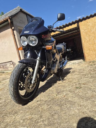 YAMAHA TDM 850