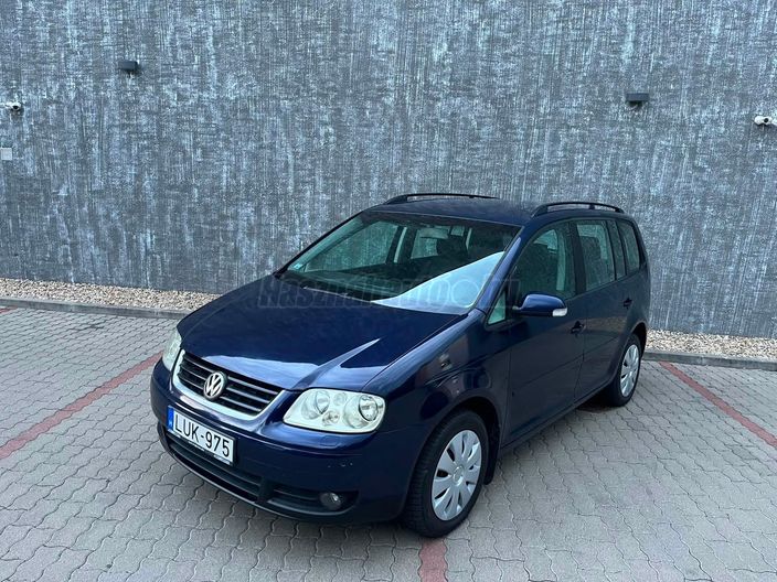 VOLKSWAGEN TOURAN 2.0 PD TDI Highline