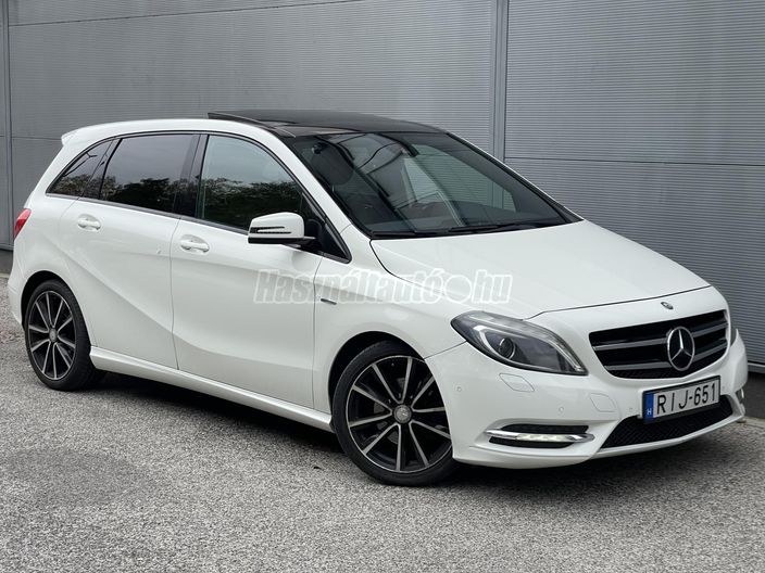 MERCEDES-BENZ B 200