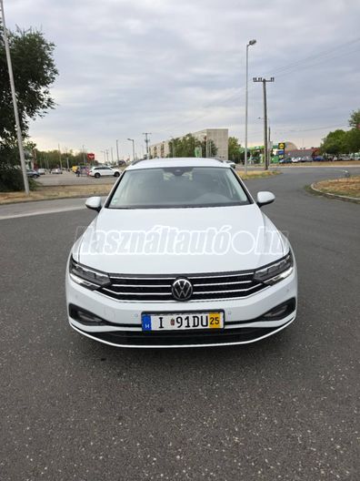 VOLKSWAGEN PASSAT Variant 2.0 TDI SCR Business