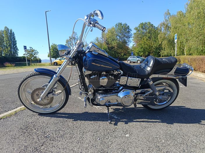 HARLEY-DAVIDSON DYNA WIDE GLIDE
