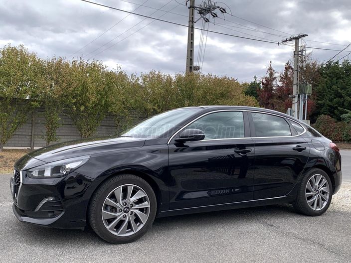 HYUNDAI I30 Fastback 1.4 T-GDi Comfort Edition