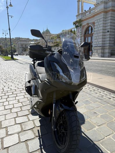 HONDA ADV 350