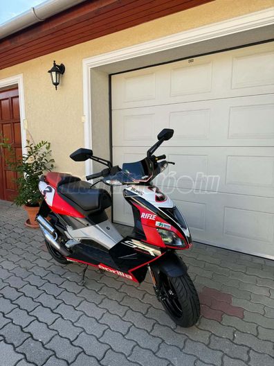 APRILIA SR 50