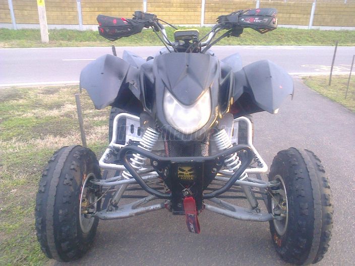 SUZUKI LT-Z 400