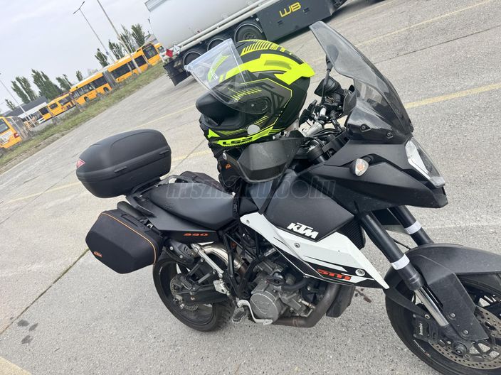 KTM 990 SUPERMOTO