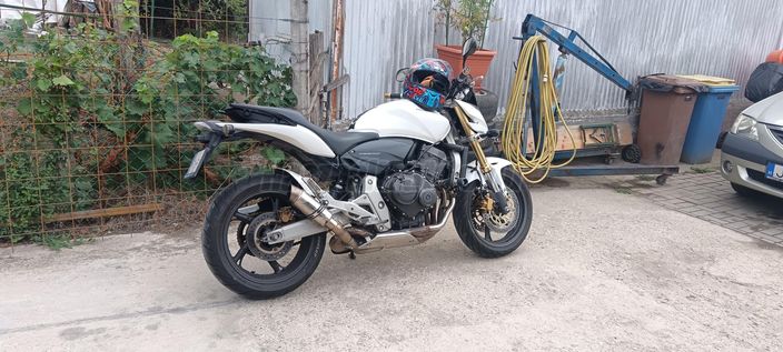 HONDA CB 600 F (HORNET)