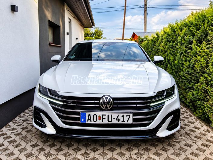 VOLKSWAGEN ARTEON Shooting Brake 1.4 TSI Plug-In-Hybrid R-Line DSG