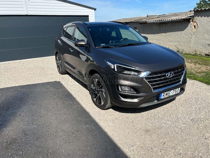 HYUNDAI TUCSON 1.6 T-GDI Premium 4WD DCT