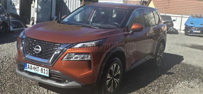 NISSAN X-TRAIL 1.5 VC-T Mild-hybrid Tekna+ Xtronic [7 személy]