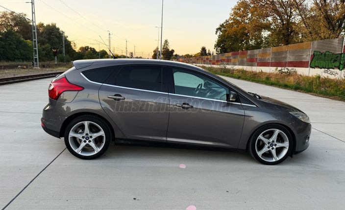 FORD FOCUS 2.0 TDCi Titanium