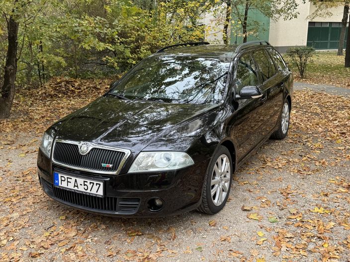 SKODA OCTAVIA Combi RS 2.0 PD TDI