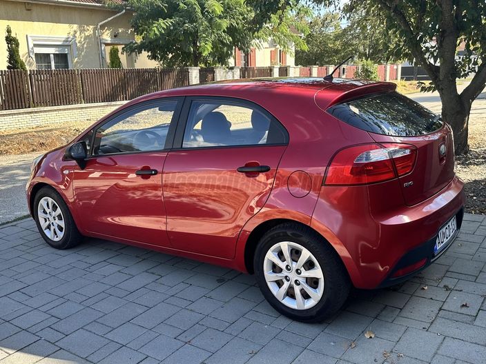 KIA RIO 1.2 CVVT LX