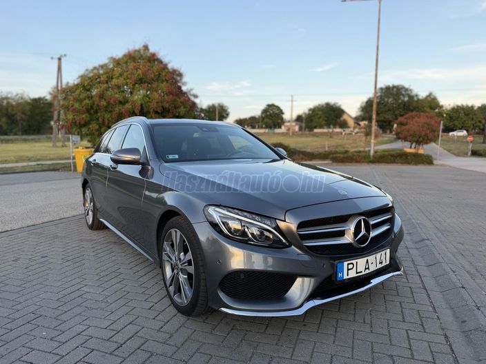 MERCEDES-BENZ C 220