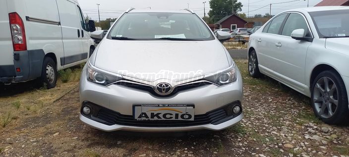 TOYOTA AURIS Touring Sports 1.4 D-4D Active MY17