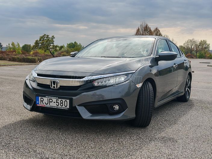 HONDA CIVIC Sedan 1.5 T Executive