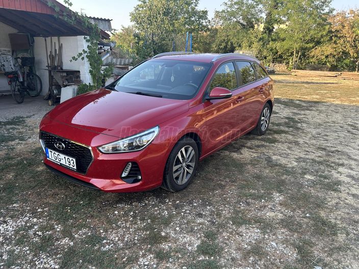 HYUNDAI I30 1.6 CRDi HP Comfort DCT