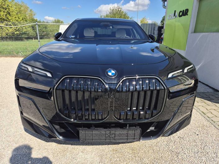 BMW 740 740d xDrive (Automata)