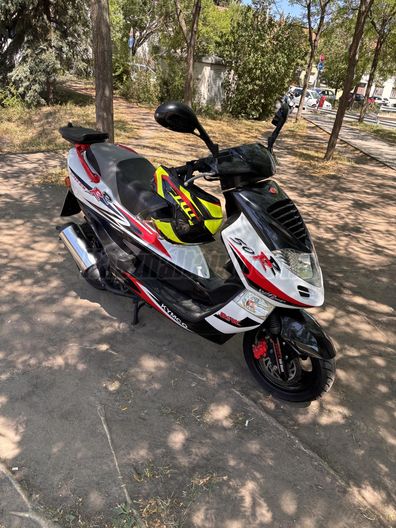 KYMCO B&W