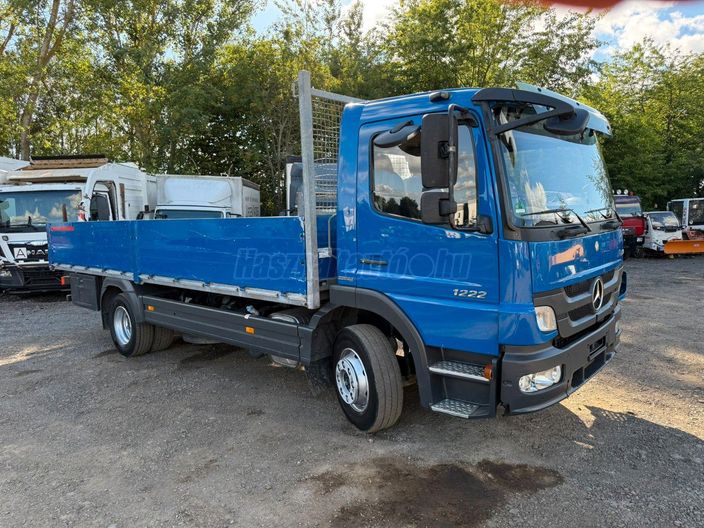 MERCEDES-BENZ ATEGO 1222 4X2 PLATÓS