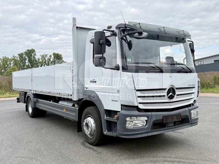 MERCEDES-BENZ ATEGO 1530 4X2 PLATÓS
