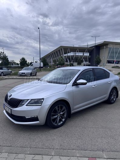 SKODA OCTAVIA Combi 2.0 CR TDI Ambition DSG