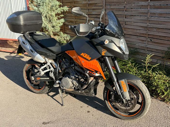 KTM 990 SUPERMOTO